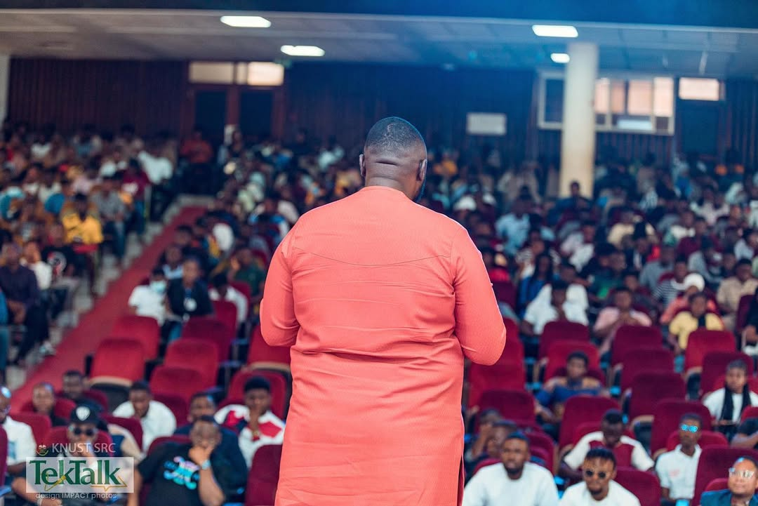 THIS IS THE DAY THE LORD HAS MADE !!!The future is Exciting. Thank you @elvisjusticeofficial_ & (1)